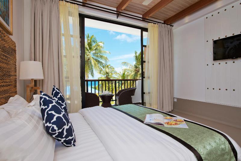 Crystal Sands Beach Hotel At Maafushi Bagian luar foto