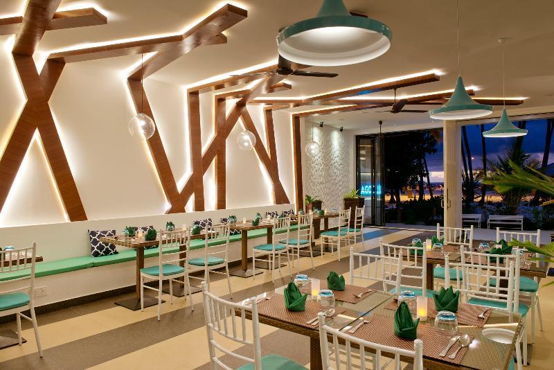 Crystal Sands Beach Hotel At Maafushi Bagian luar foto